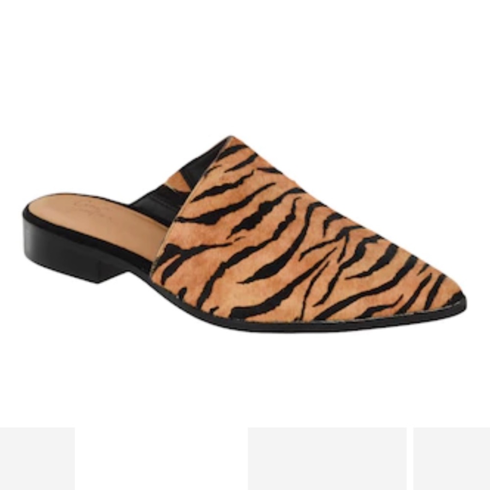 Crown vintage Macaria mule - brown and black zebra - fur
